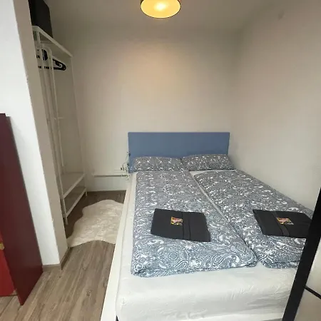 #4 Modern & Comfortable 아파트 *