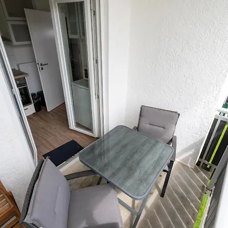 #4 Modern & Comfortable 아파트 *